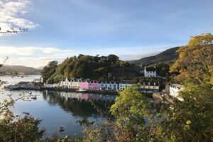 3-Day Guided Isle of Skye and Highlands with Stay from Edinburgh - Day 1: Loch Lomond banks, Luss wandering, Glencoe stories, and a Ben Nevis glimpse