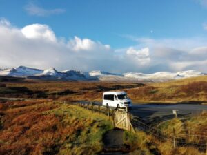 Edinburgh: Eilean Donan, Loch Ness & Glenfinnan 2-Day Tour - Day One From Edinburgh West: Loch Lomond, Inveraray, Glencoe, and Glenfinnan to Fort William