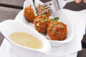 Edinburgh Food Tour with a Local Foodie Custom & Private - Price and value: is $52 a bargain or a mismatch?