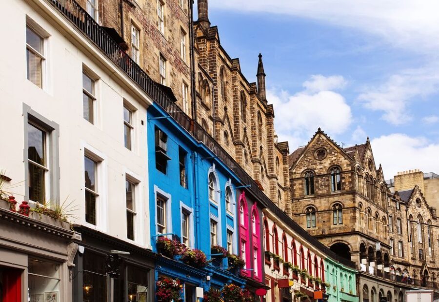 Edinburgh: Harry Potter Walking Tour - The Balmoral Photo Stop: A Real Hotel in the Rowling Orbit