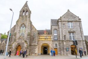 Edinburgh: Royal Attractions with Hop-On Hop-Off Bus Tours - Price and Value: Why $102 Might Be a Smart Move