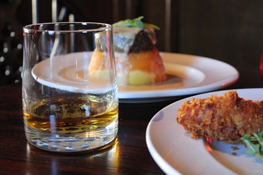 Edinburgh: Whisky Tasting in one of the oldest pubs - Key points before you go