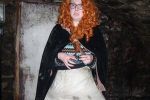 Extreme Paranormal Underground Ghost Tour in Edinburgh - Meeting at 124 High St and the Real Meaning of a 30-Person Group