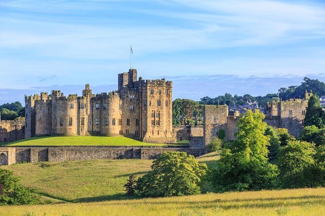 From Edinburgh: 1-day Outlander Tour - attractions included - Key highlights you’ll care about