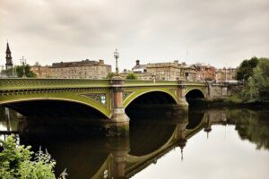 Glasgow in a Day: Family-friendly Private Day Tour from Edinburgh - Glasgow Cathedral and Barras Market: Old Stones and Local Finds