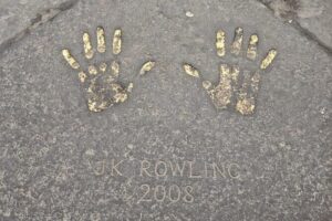 Harry Potter Private Tour in Edinburgh - Starting at William Chambers Monument: Your Quick Setup