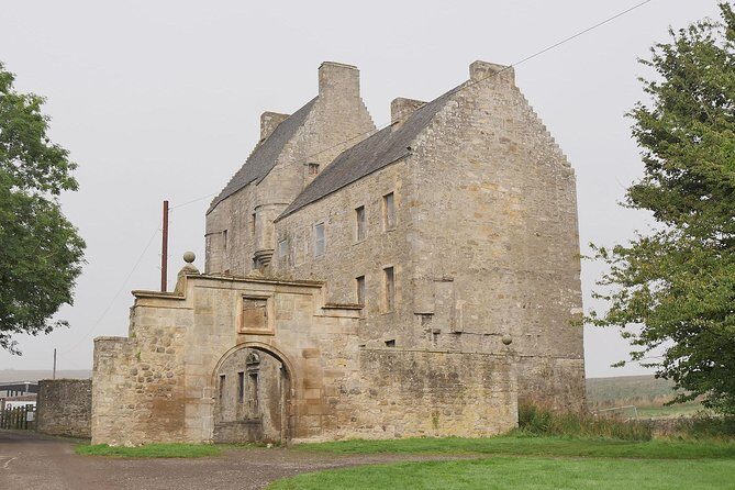 Jamie Fraser Outlander tour to Lallybroch tours Edinburgh - Getting around from Edinburgh or Glasgow without a rental car