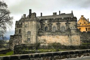 Loch Lomond, The Kelpies and Stirling Castle from Edinburgh - Kilmahog breaks the drive with Highland cows (and useful amenities)